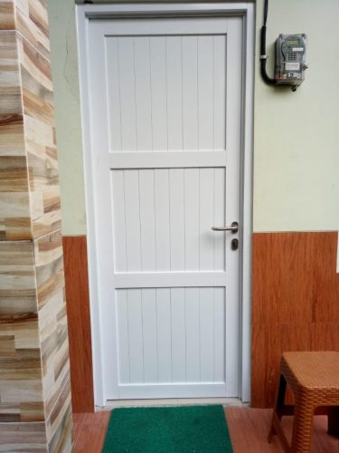 ef03d149-f445-4f2a-bf1b-26c09096ffb5